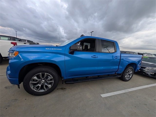 2026 Chevrolet Silverado 1500 RST photo 4