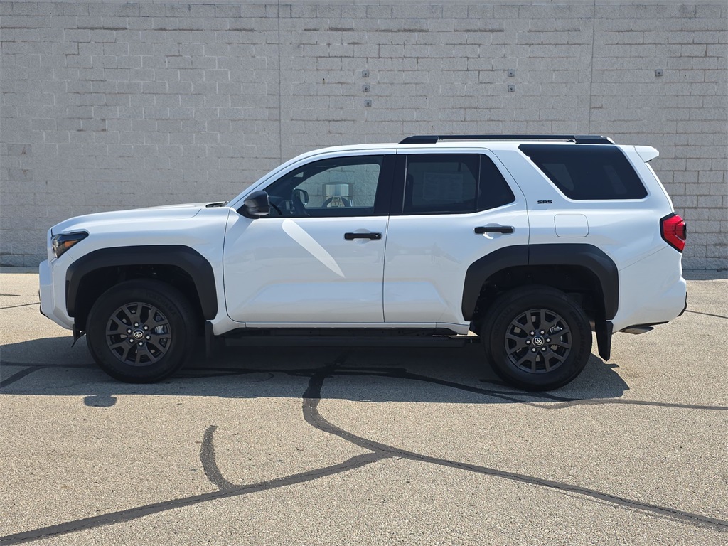 2025 Toyota 4Runner SR5 4WD photo 10