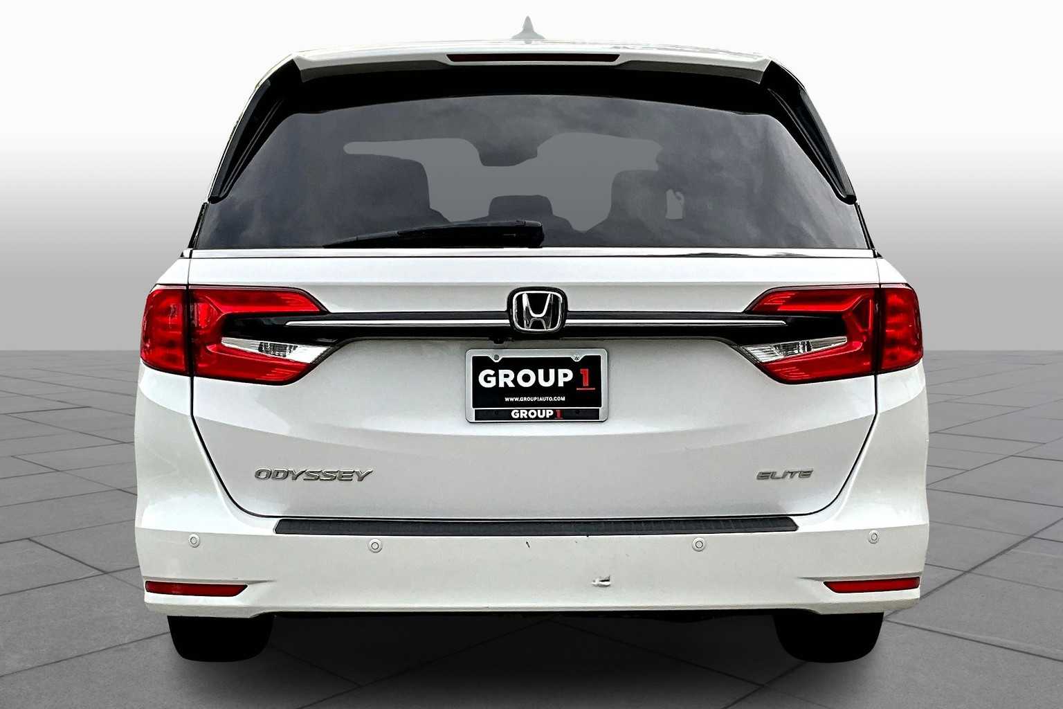 2023 Honda Odyssey Elite photo 4
