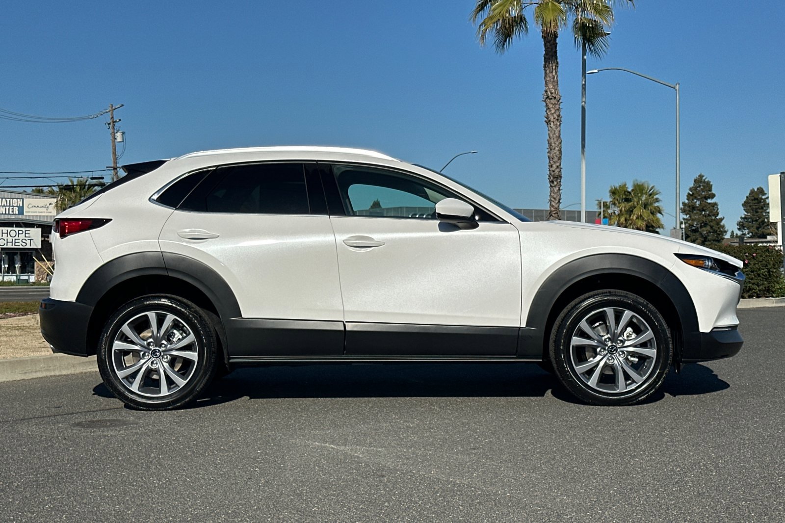 2025 Mazda CX-30 2.5 S Premium photo 2