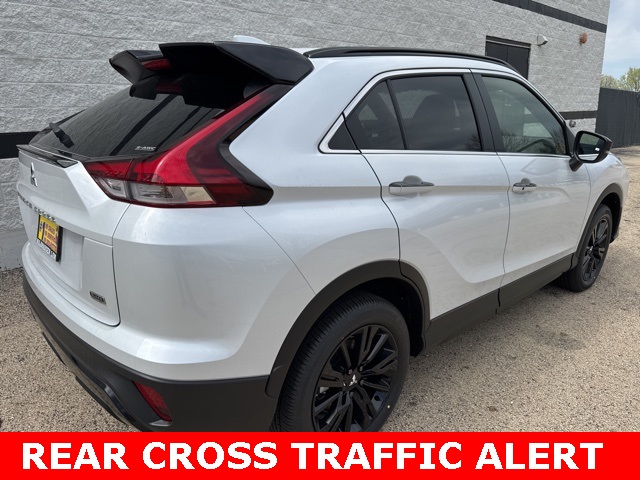 2025 Mitsubishi Eclipse Cross SEL photo 3