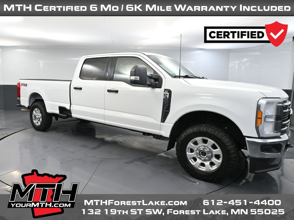 2023 Ford F-350 Super Duty XLT's photo