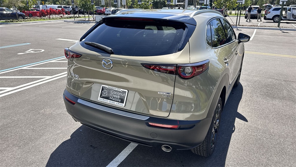 2024 Mazda CX-30 2.5 Turbo Carbon photo 2
