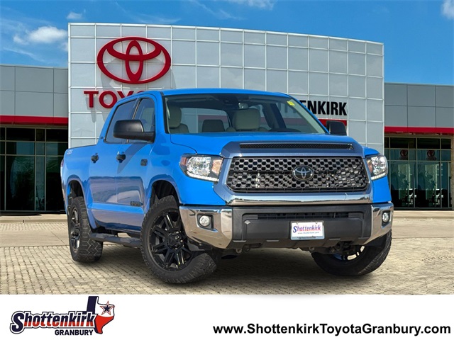 2020 Toyota Tundra SR5's photo