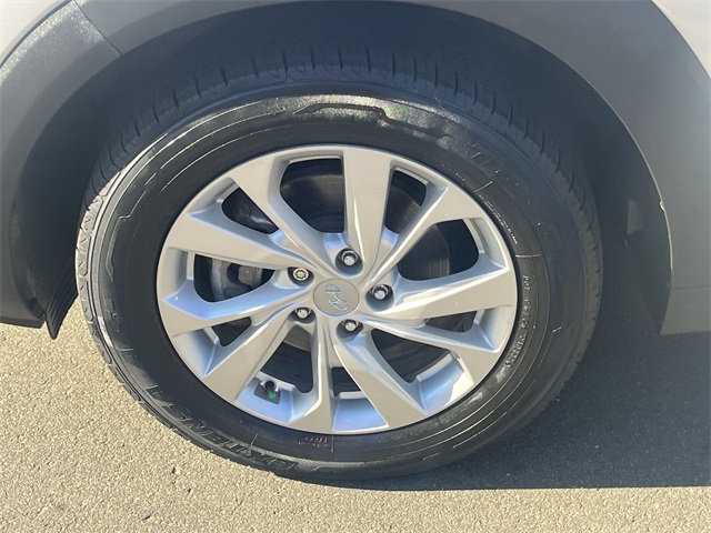 2020 Hyundai Tucson SE photo 19