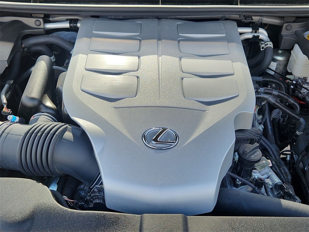2023 Lexus GX Premium photo 22