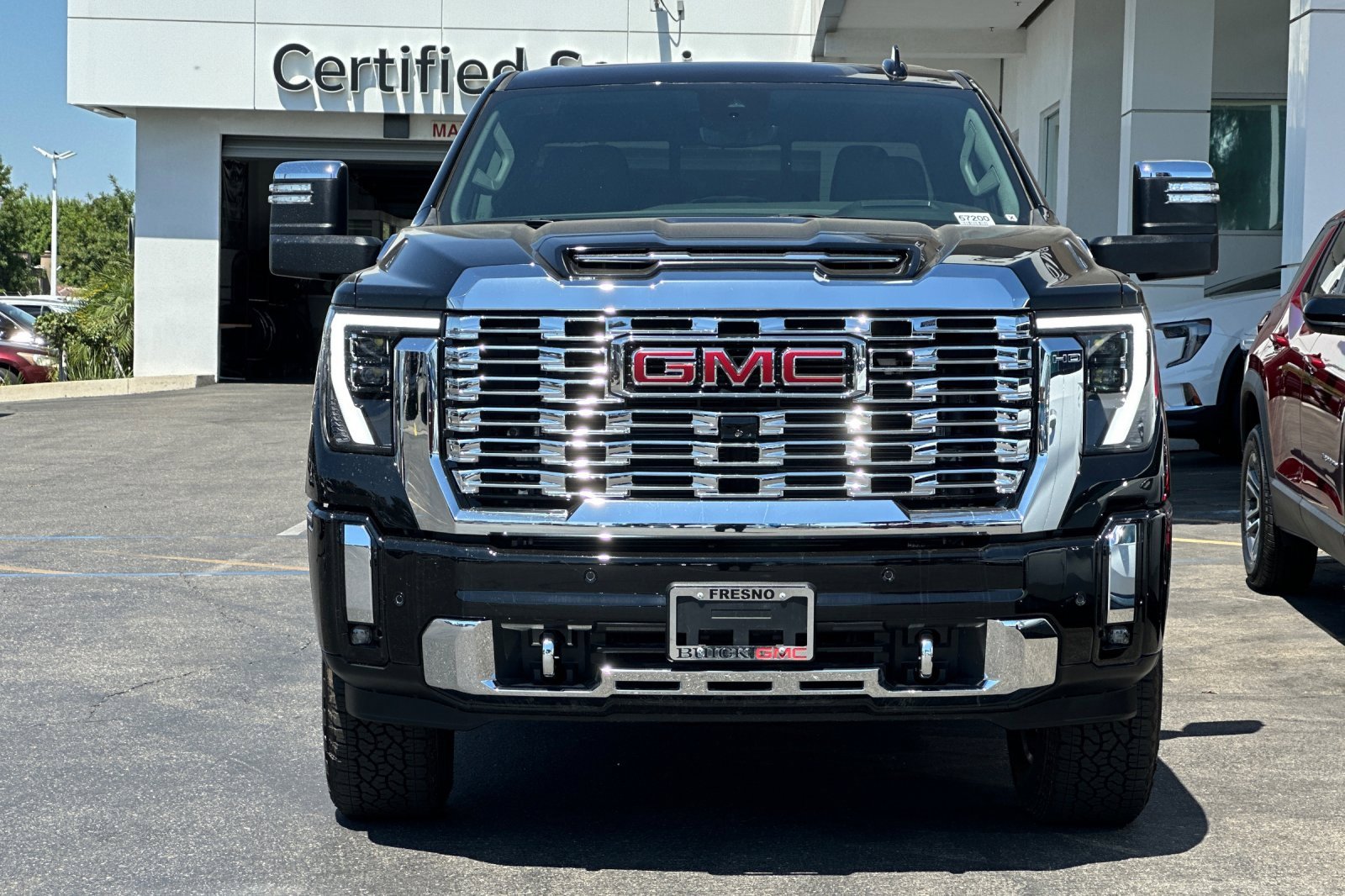 2025 Gmc Sierra 2500 HD Denali photo 3