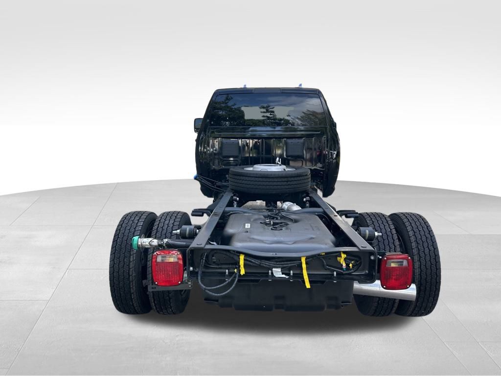 2025 Ram 4500 Tradesman photo 30