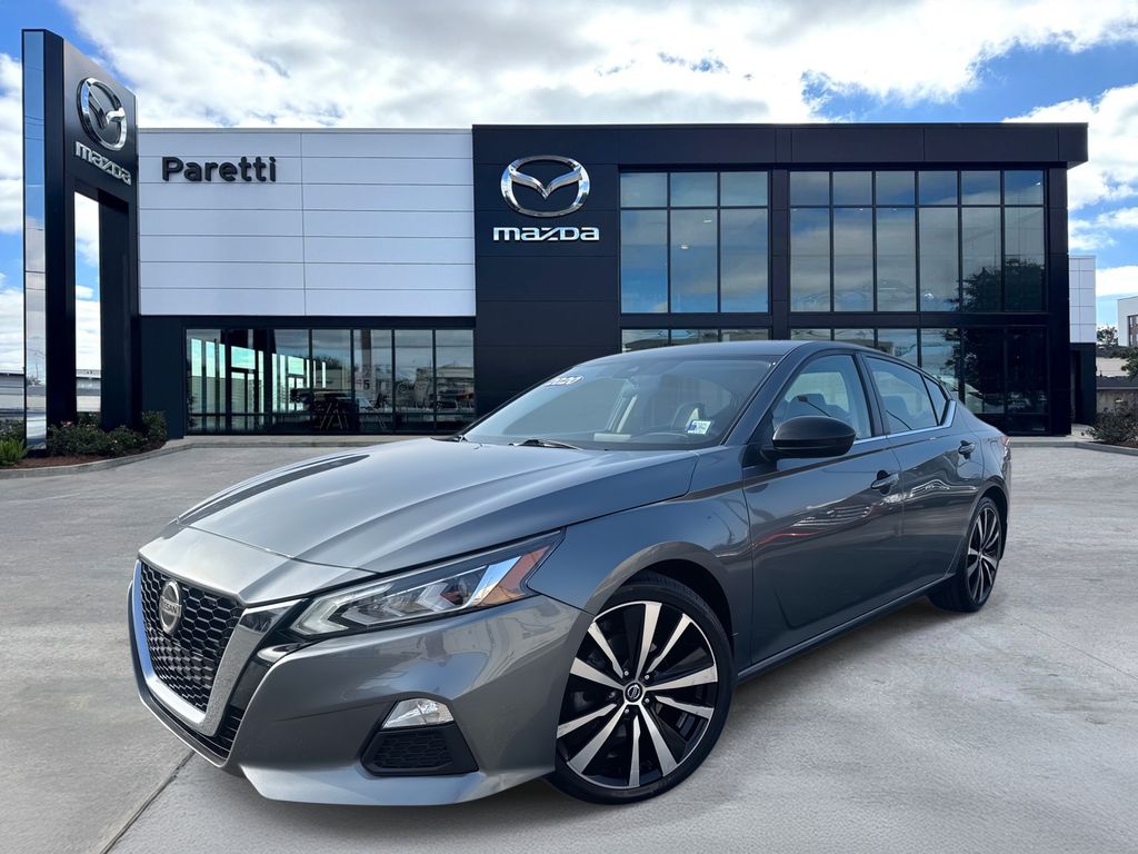 2020 Nissan Altima SR