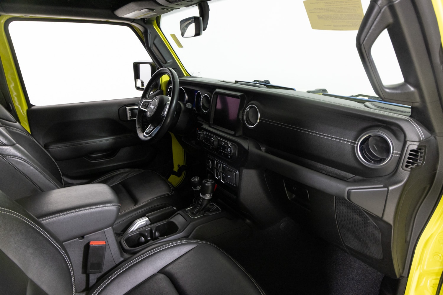 2022 Jeep Wrangler Unlimited Sahara 4xe photo 22