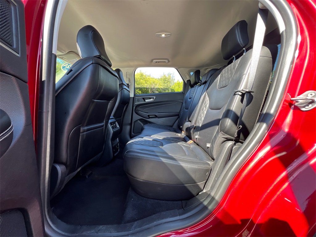 2024 Ford Edge Titanium photo 29