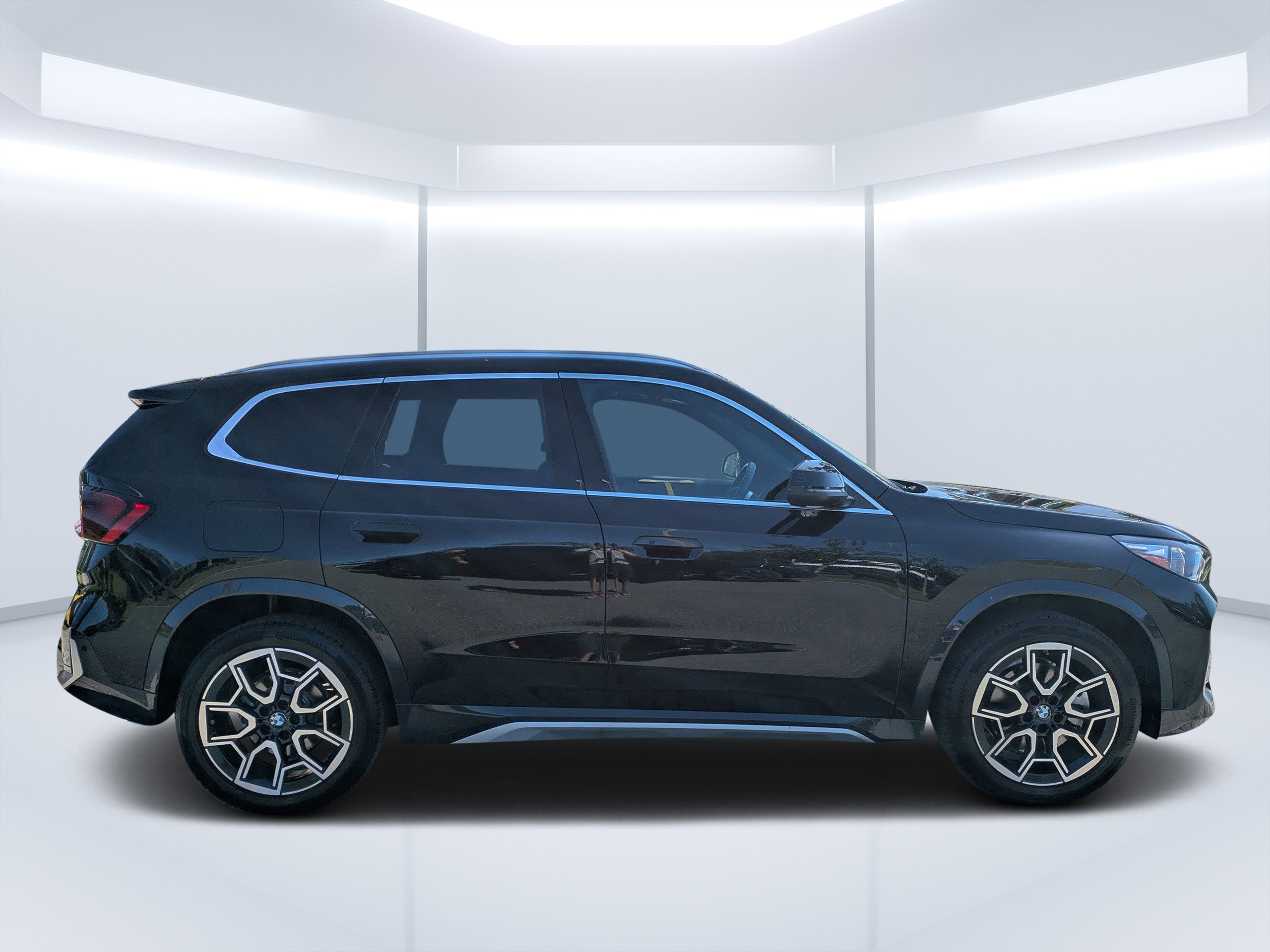 2025 Bmw X1 XDrive28i photo 4