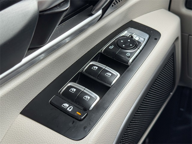 2022 Kia Telluride S photo 38