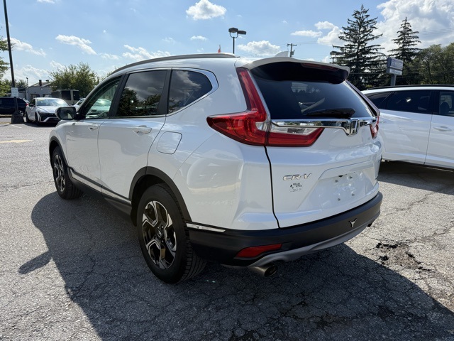 2019 Honda CR-V Touring photo 4
