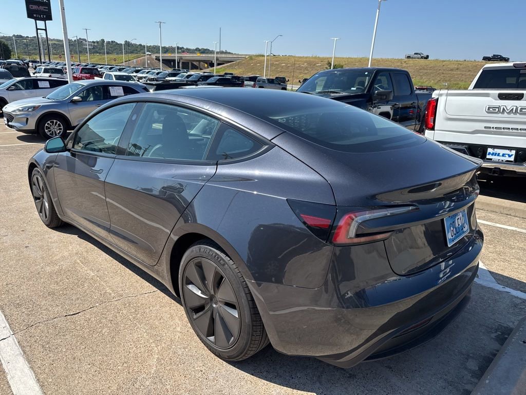 2024 Tesla Model 3 photo 6