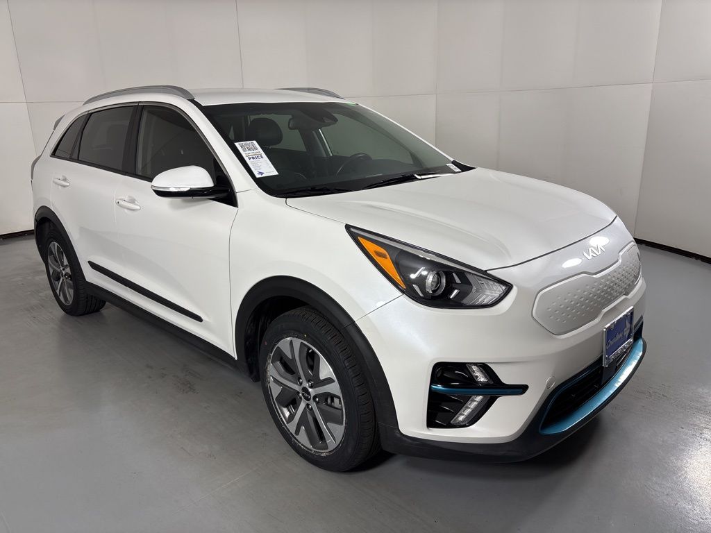 Used 2022 Kia Niro EX with VIN KNDCC3LG2N5122898 for sale in Phoenix, AZ