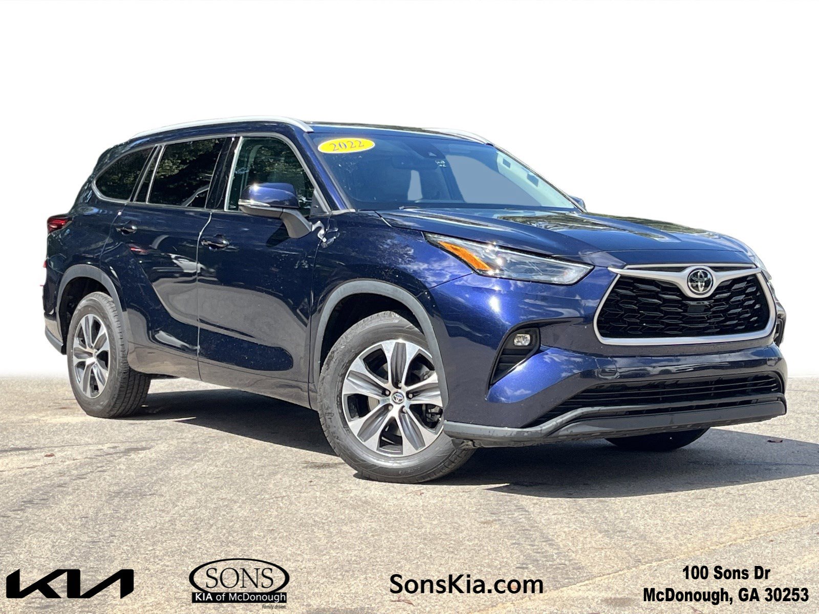 2022 Toyota Highlander XLE's photo