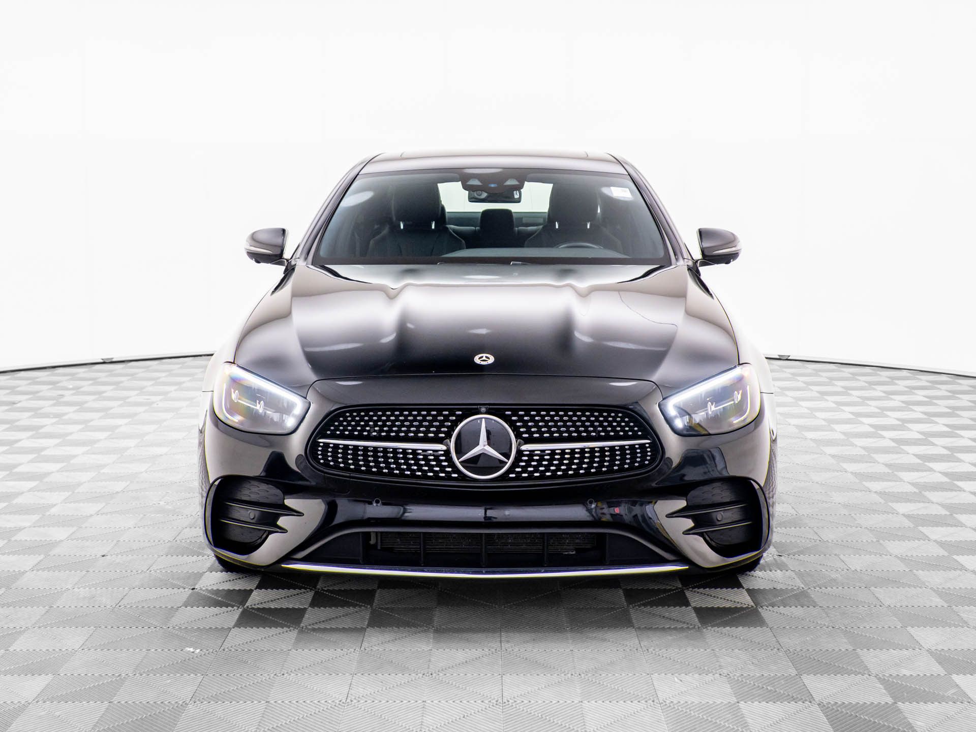 2021 Mercedes Benz E 350 4MATIC photo 2