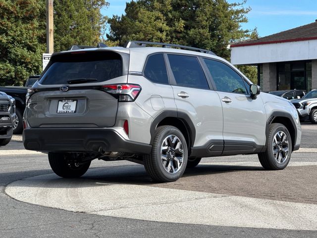 2025 Subaru Forester Premium photo 2