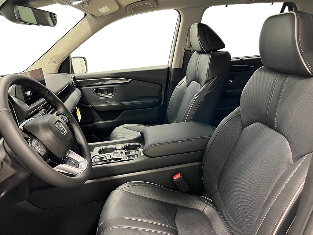 2025 Honda Pilot Elite photo 11