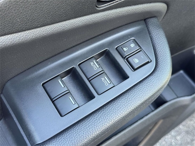 2022 Honda Pilot SE photo 13