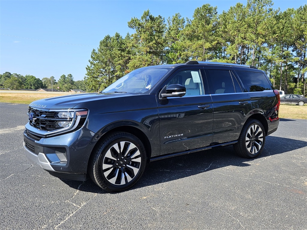2025 Ford Expedition Platinum photo 2