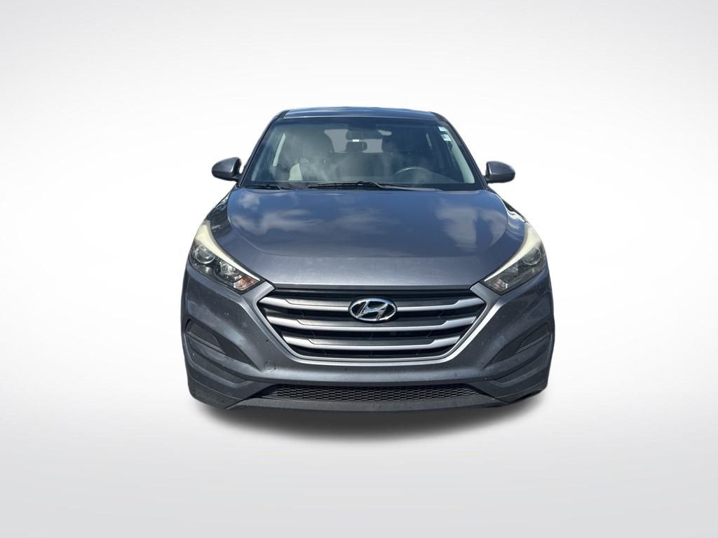 2018 Hyundai Tucson SE photo 2