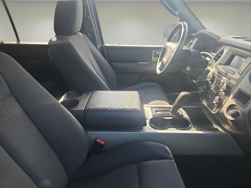 2016 Ford Expedition EL XLT photo 8