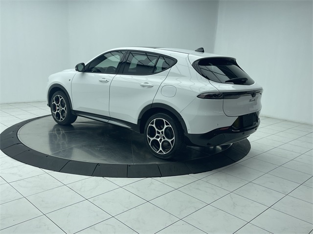 2024 Alfa Romeo Tonale Ti photo 5