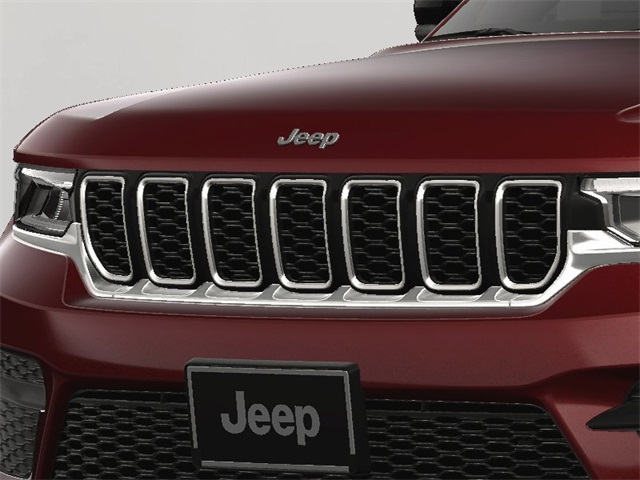 2025 Jeep Grand Cherokee Laredo photo 13