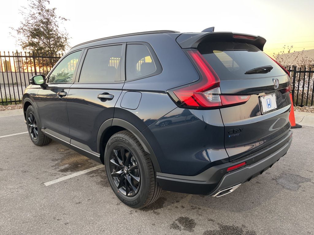 2026 Honda CR-V Hybrid Sport-L photo 3