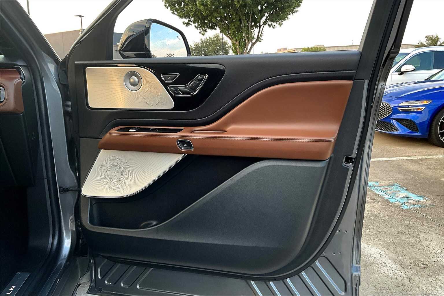 2022 Lincoln Aviator Reserve photo 20