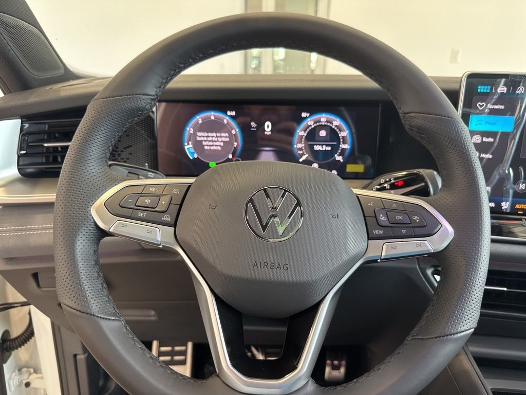 2025 Volkswagen Tiguan SE R-Line Black photo 20