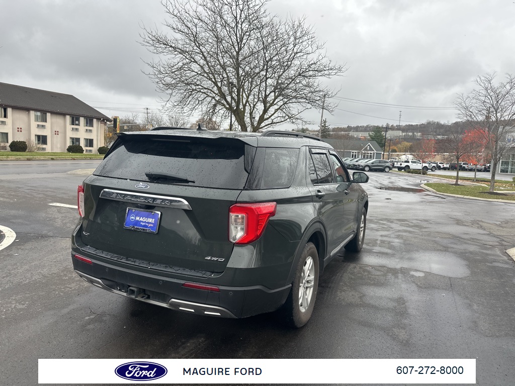 2022 Ford Explorer XLT photo 4