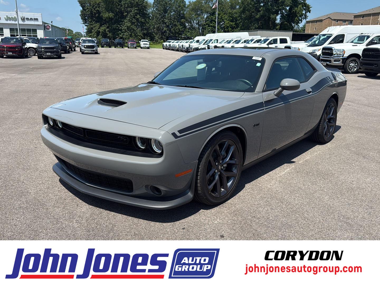 2023 Dodge Challenger R/T's photo