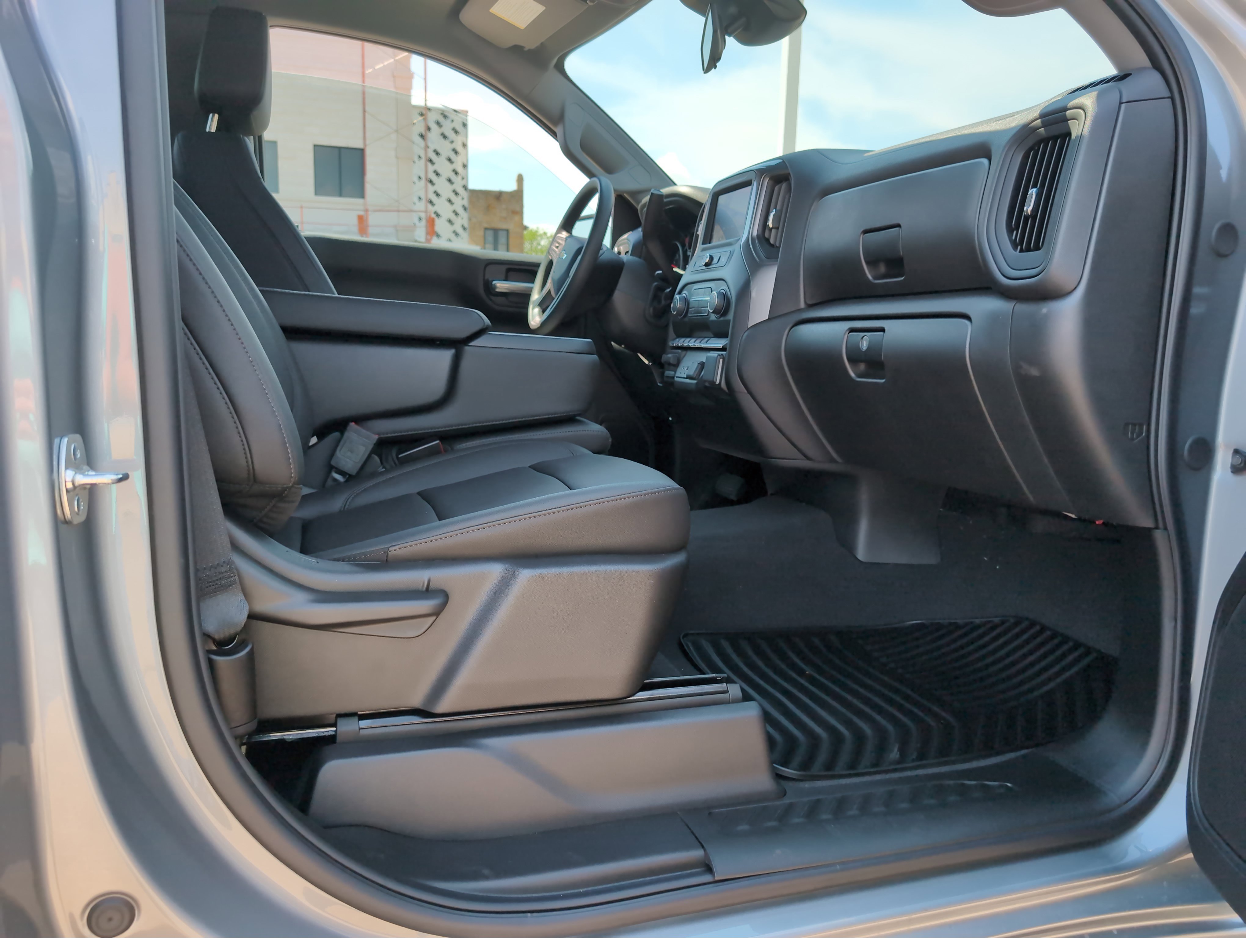 2025 Chevrolet Silverado 1500 photo 14