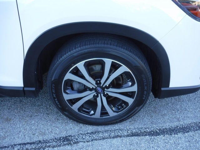 2020 Subaru Forester Limited Base photo 4