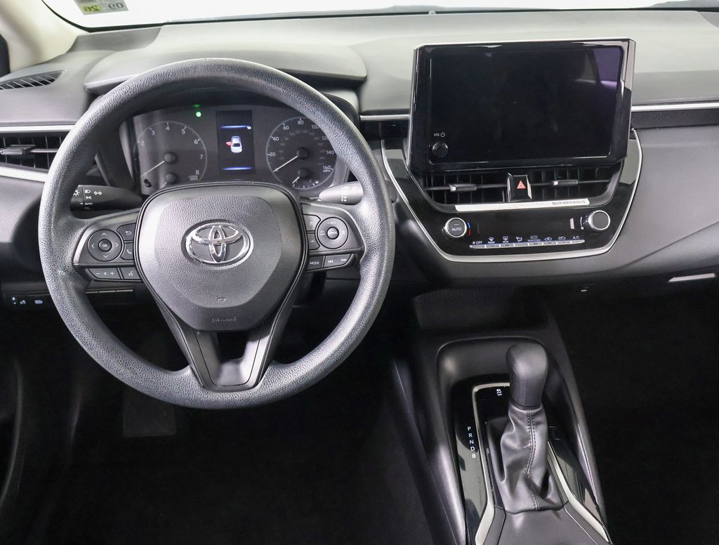 2023 Toyota Corolla LE photo 11