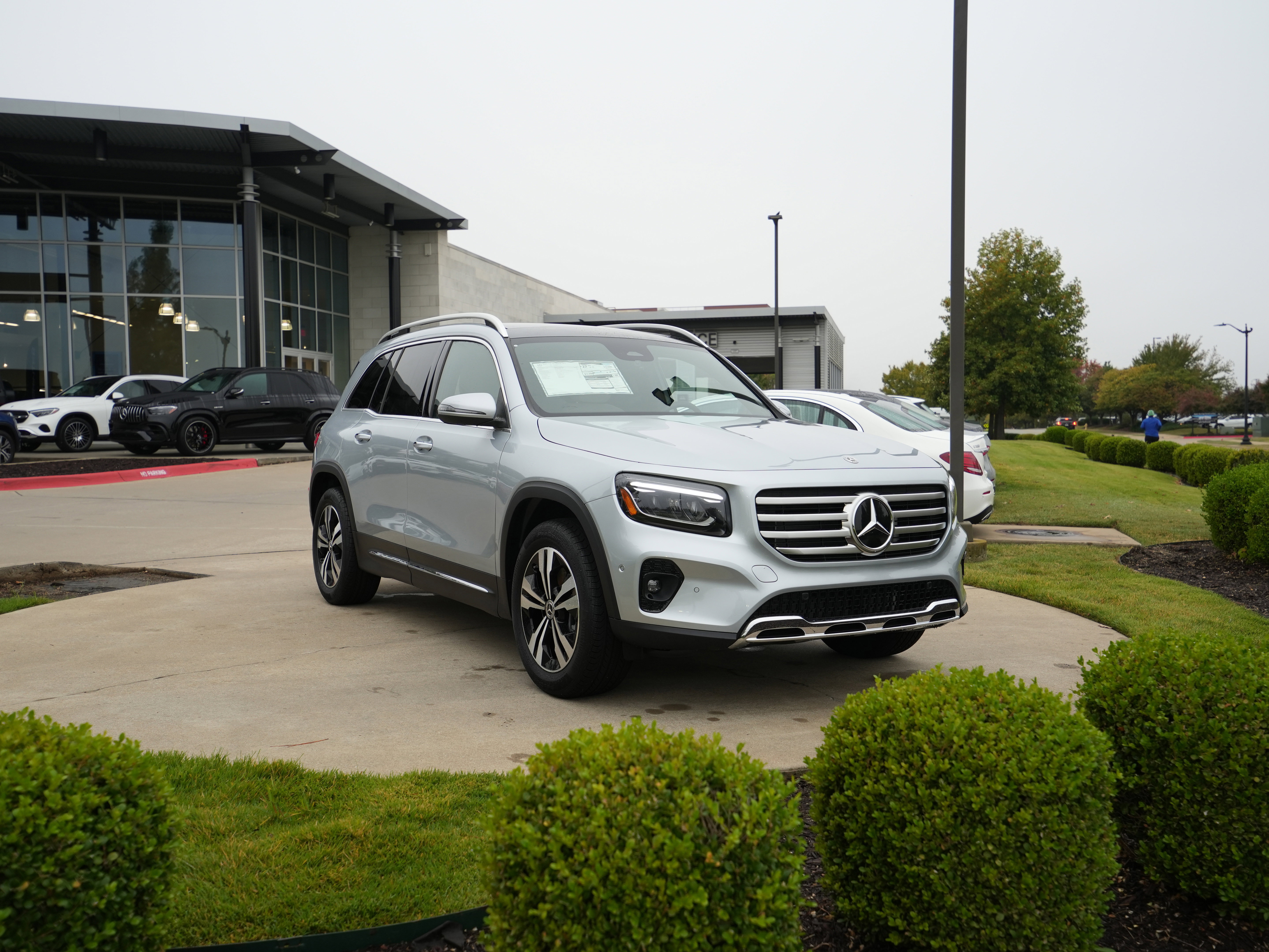 2026 Mercedes-Benz GLB GLB 250's photo