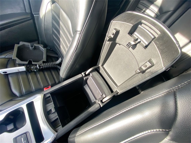 2022 Ford Edge SEL photo 10