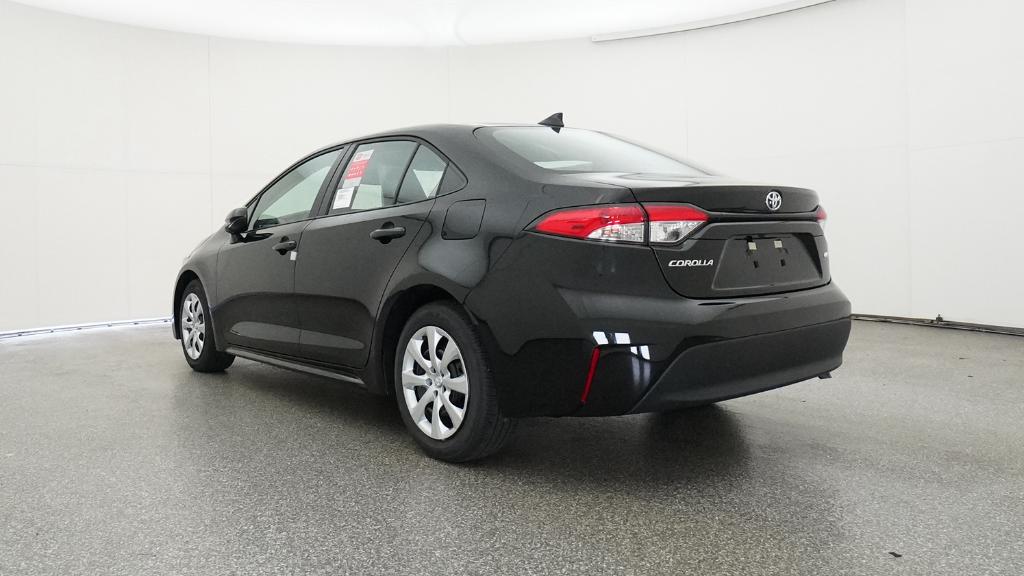 2025 Toyota Corolla LE photo 14