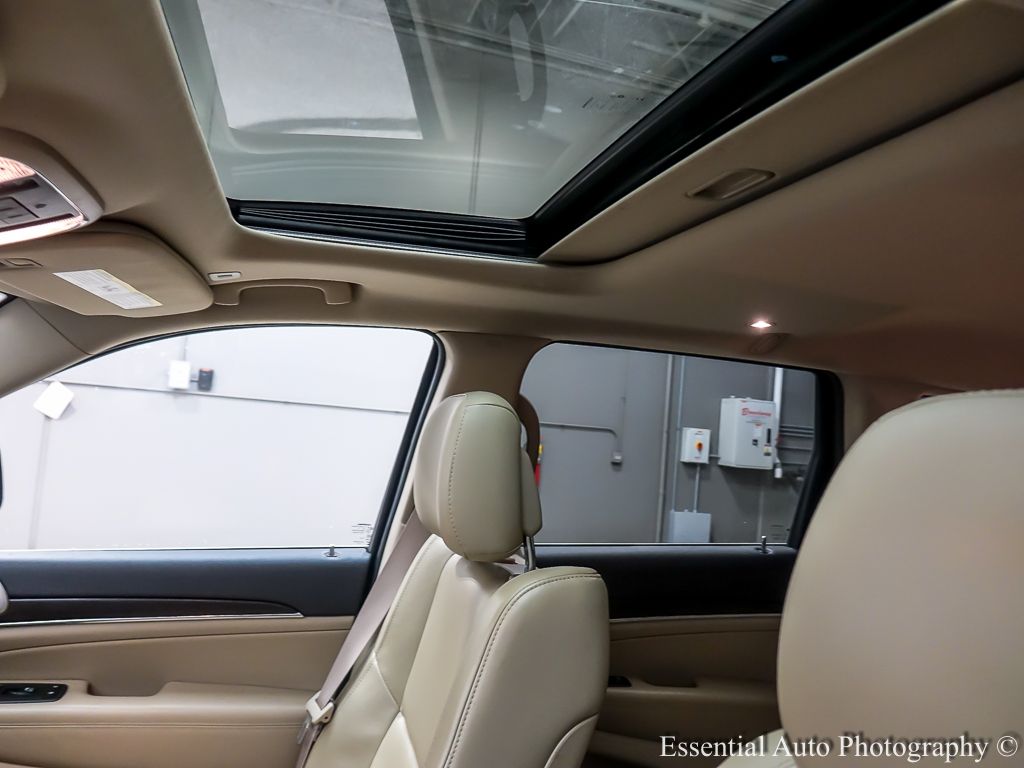 2018 JEEP GRAND CHEROKEE - Image 12