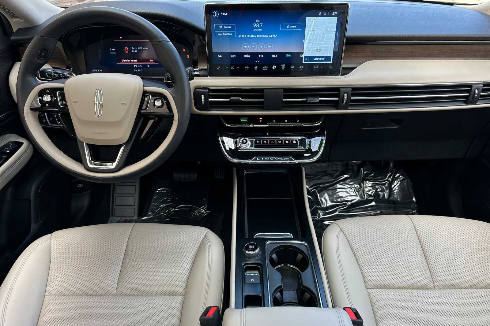 2025 Lincoln Corsair Grand Touring photo 14
