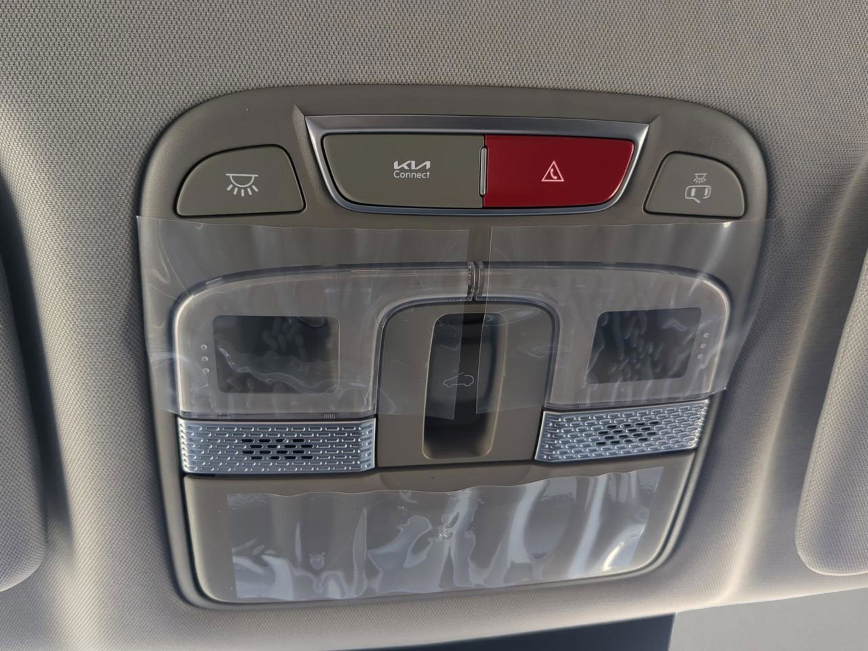 2025 Kia Telluride S photo 28