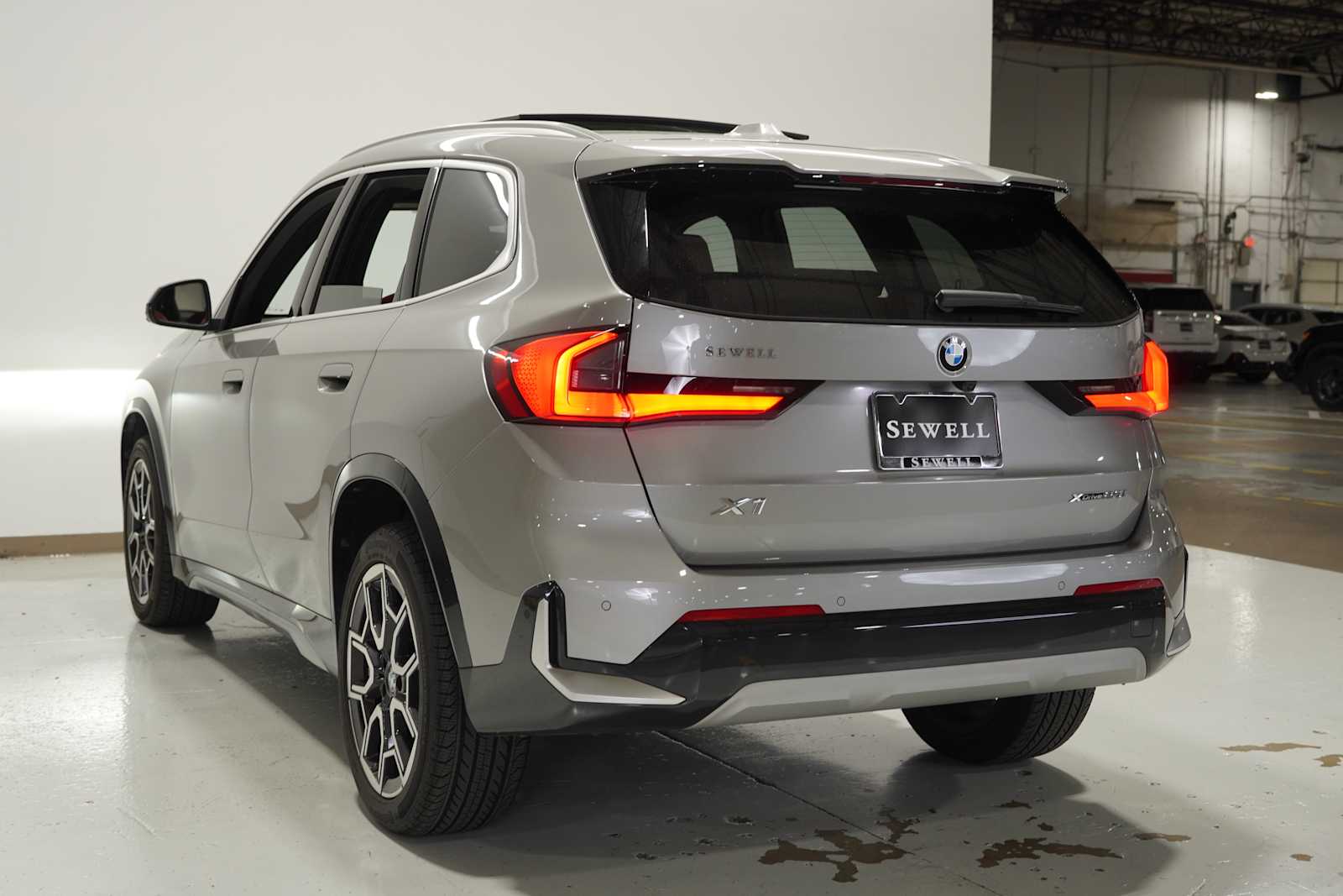 2025 Bmw X1 XDrive28i photo 6