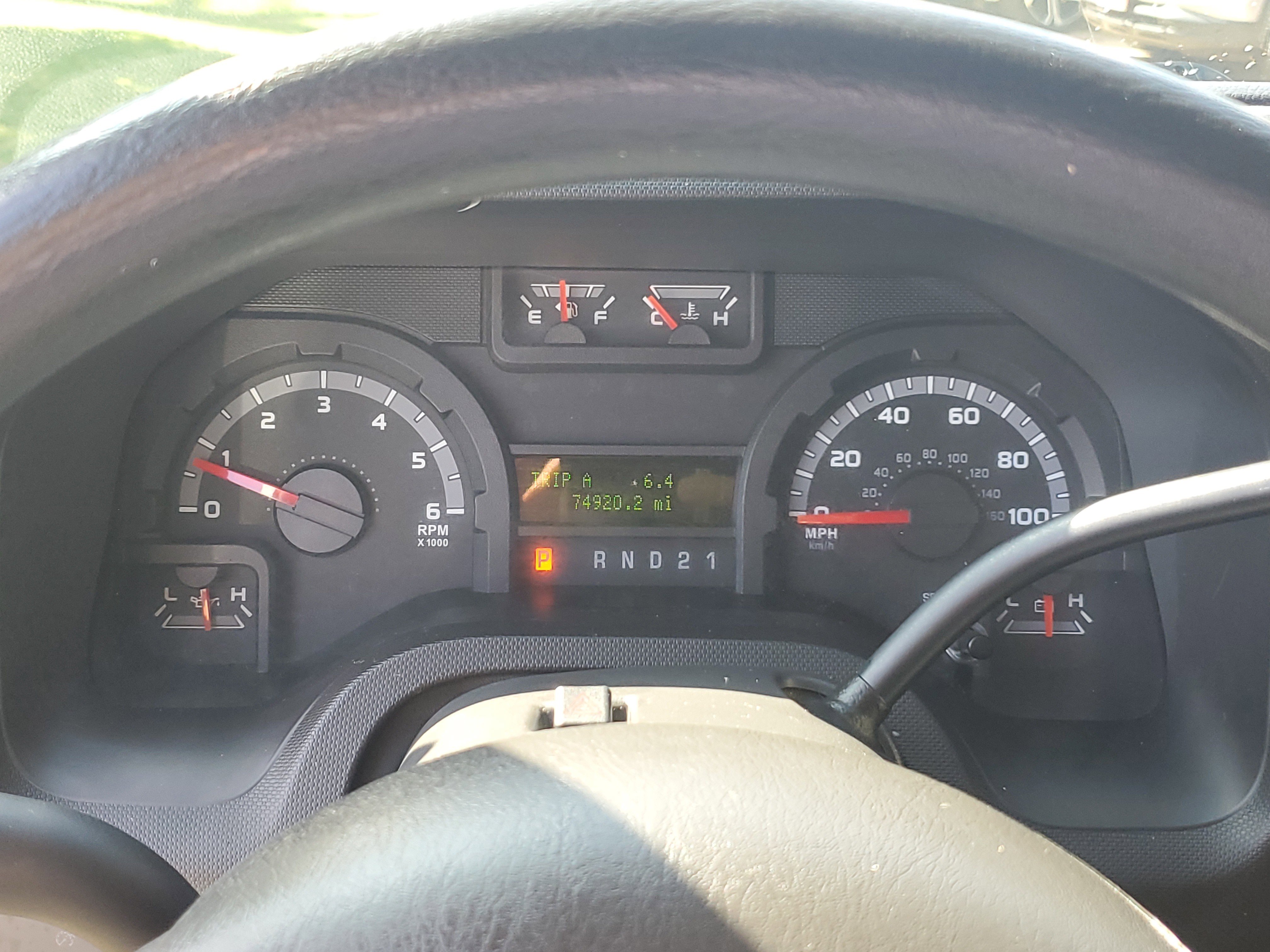 2013 Ford E-350 photo 4