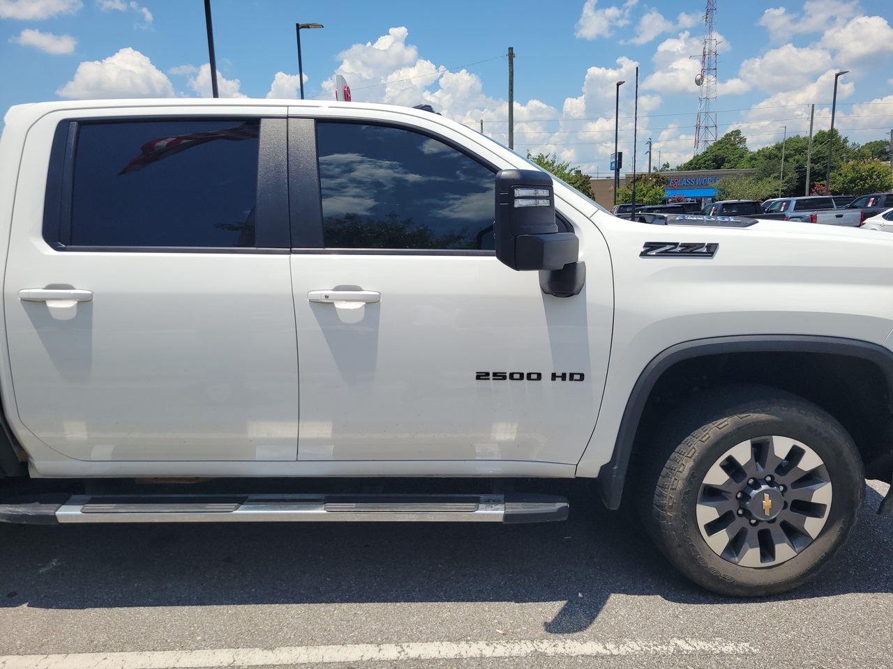 2024 Chevrolet Silverado 2500HD LT photo 3