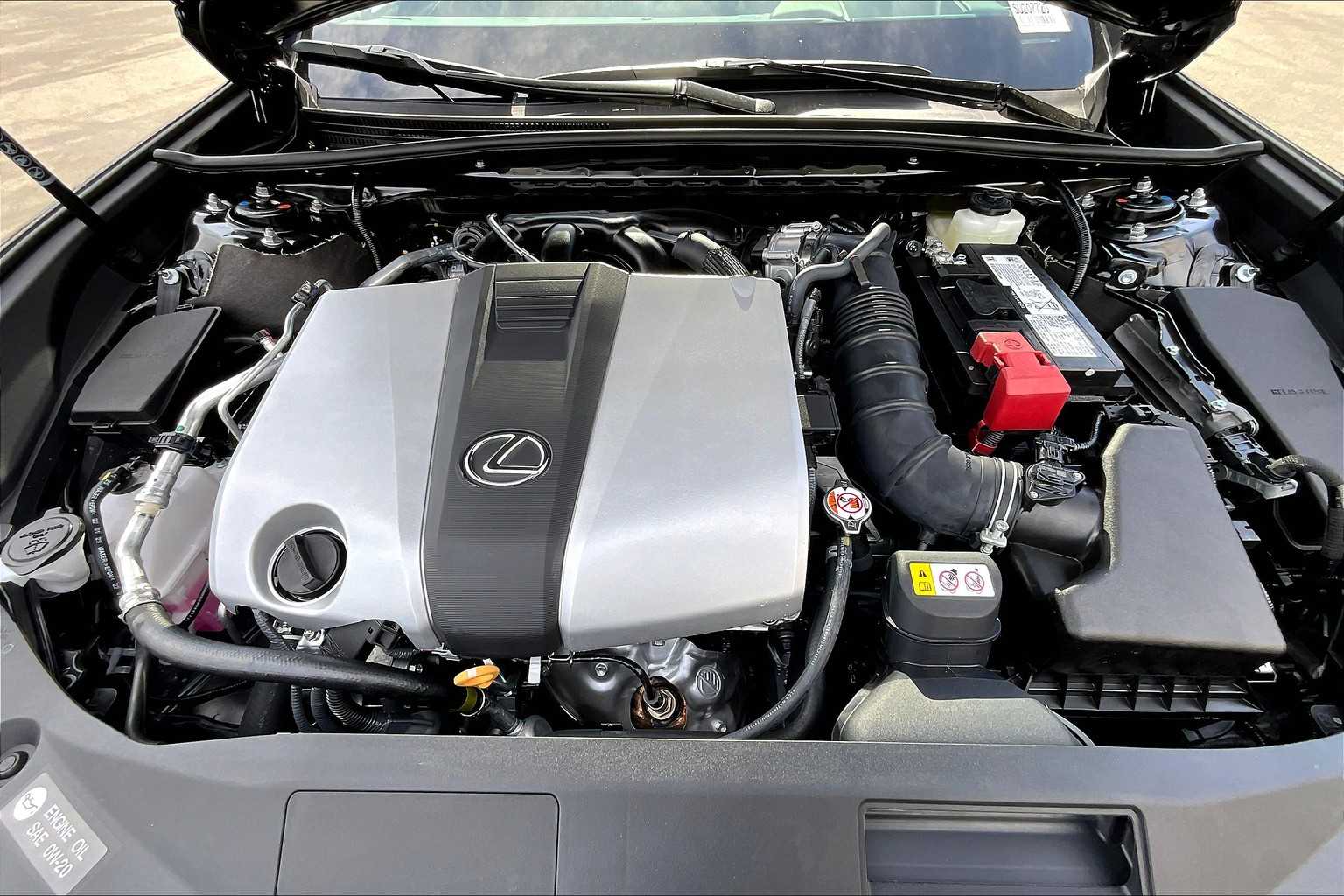 2025 Lexus ES 350 photo 15