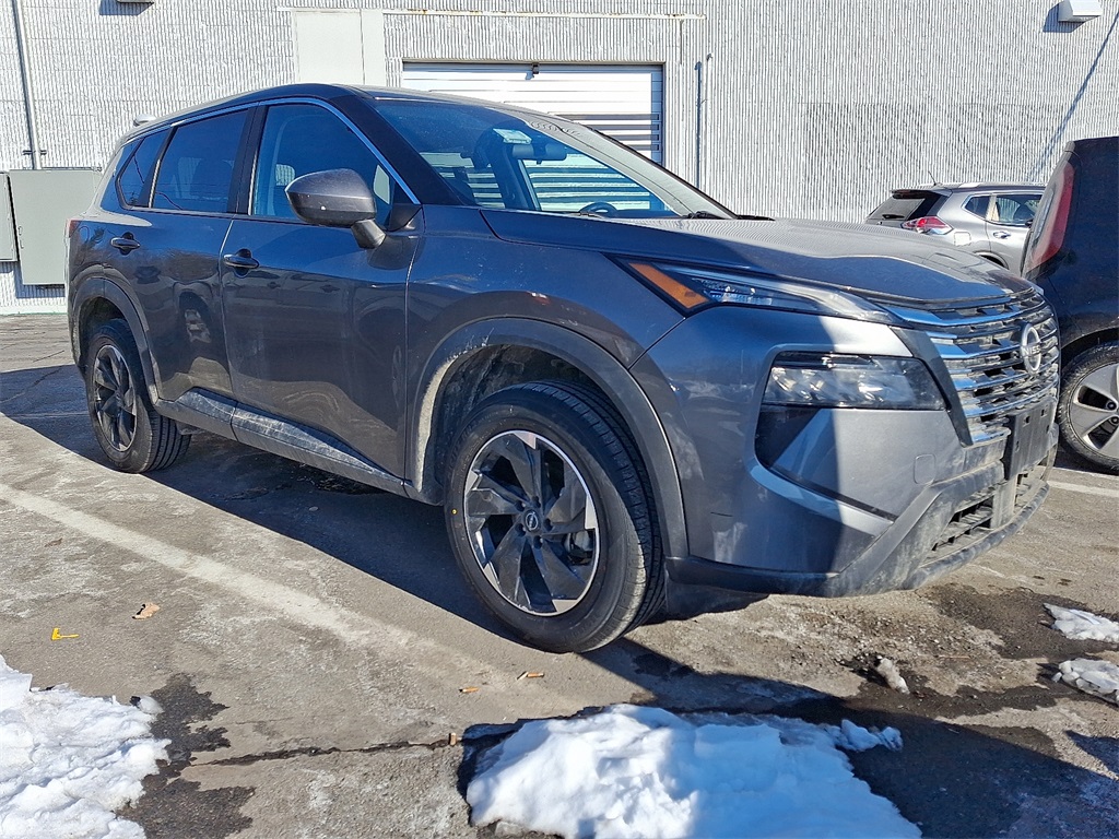 2024 Nissan Rogue SV