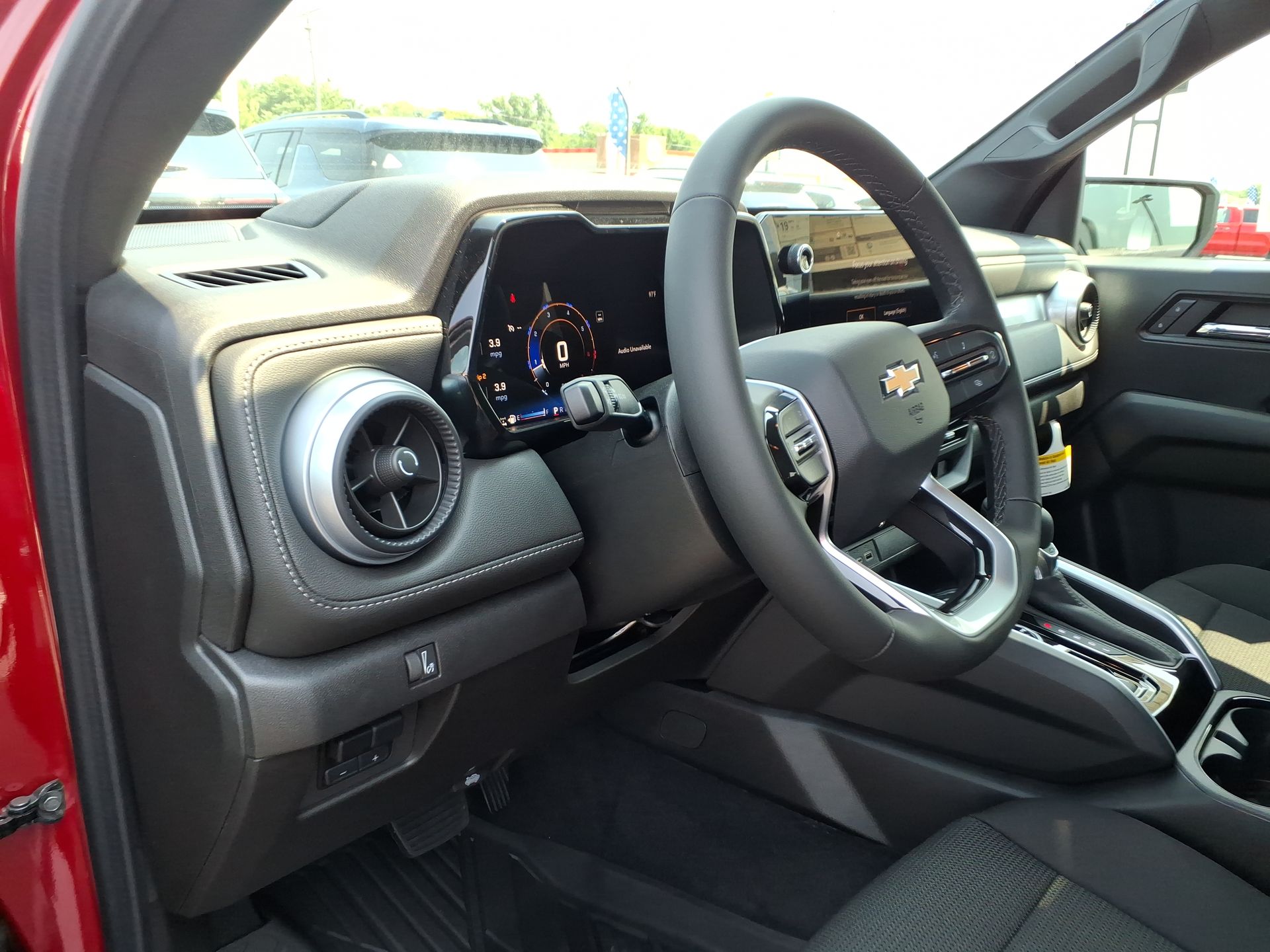 2026 Chevrolet Colorado LT photo 8